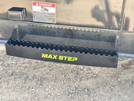 New 2026 Load Trail 7-14-3H Gooseneck Dump W/ 7 Gauge Floor 7K Axles