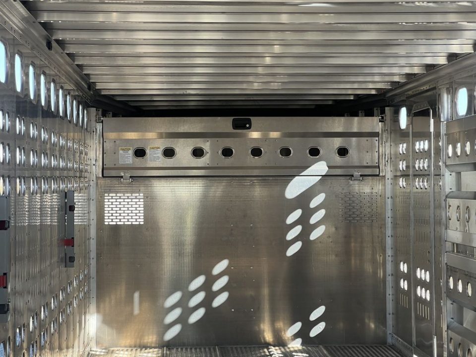 New 2025 EBY Trailers Ruff Neck 9319