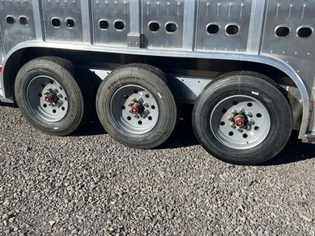 New 2025 EBY Trailers Ruff Neck 9319