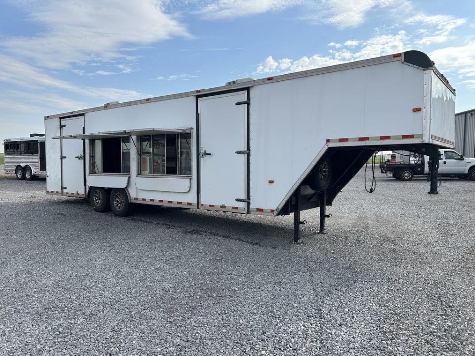 Used 2016 Cargo Craft Gooseneck 44160
