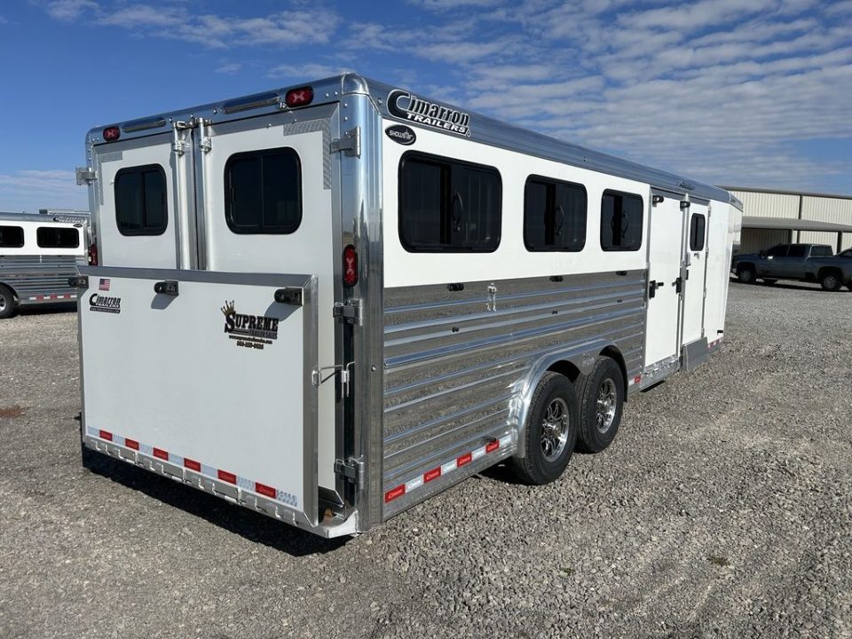 New 2026 Cimarron Trailers Showstar 305