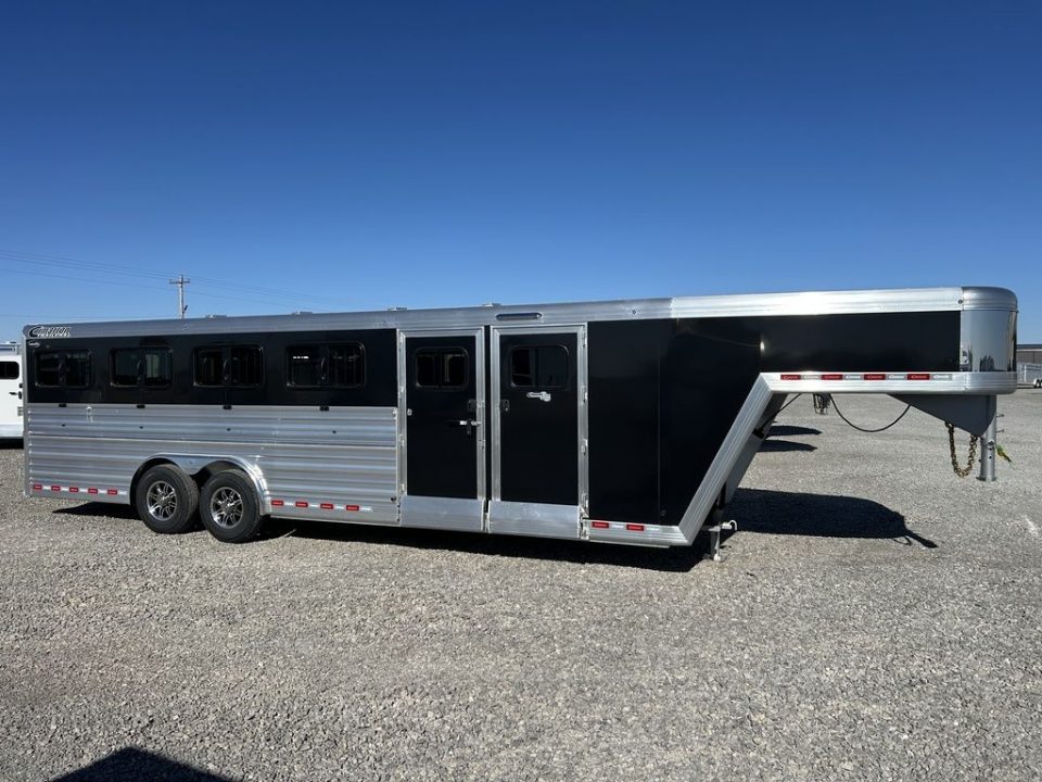 New 2026 Cimarron Trailers Showstar 751