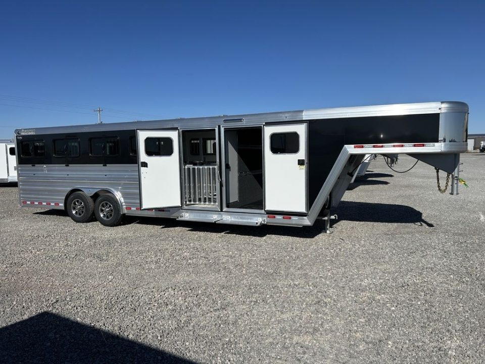 New 2026 Cimarron Trailers Showstar 751