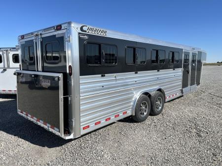 New 2026 Cimarron Trailers Showstar 751