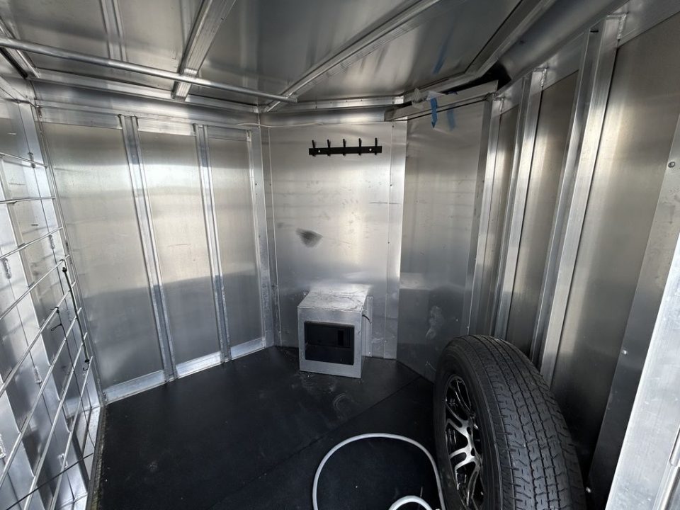 Used 2022 Exiss Trailers Exhibitor 871