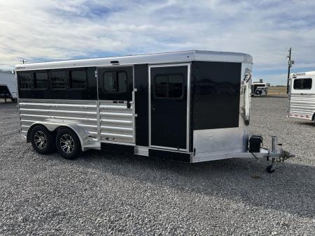 Used 2022 Exiss Trailers Exhibitor 871