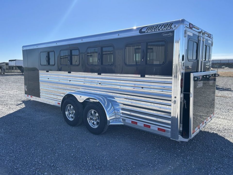 New 2026 Cimarron Trailers Showstar 307