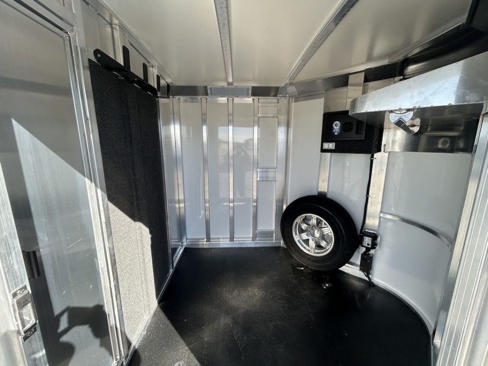 New 2026 Cimarron Trailers Showstar 307