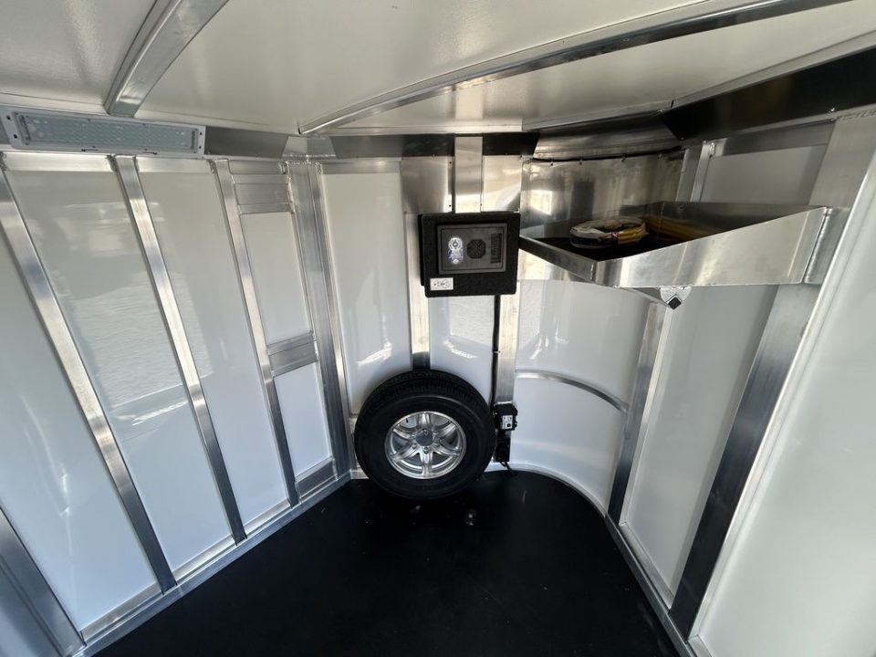 New 2026 Cimarron Trailers Showstar 307