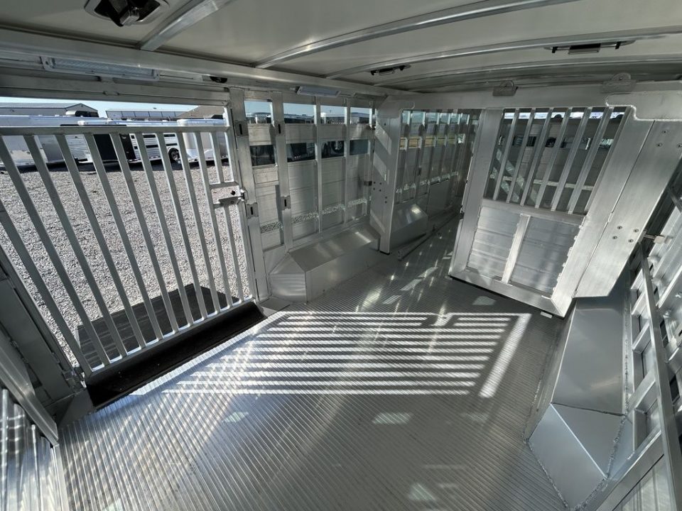 New 2026 Cimarron Trailers Stierwalt 325