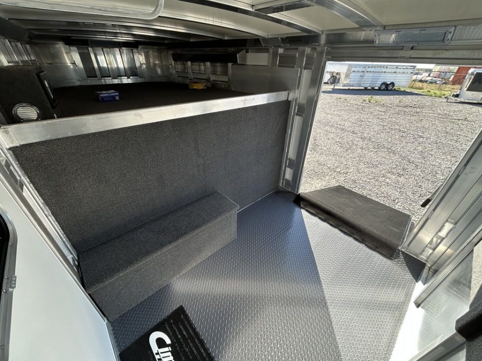 New 2026 Cimarron Trailers Stierwalt 325