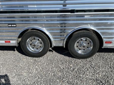 New 2026 Cimarron Trailers Stierwalt 325