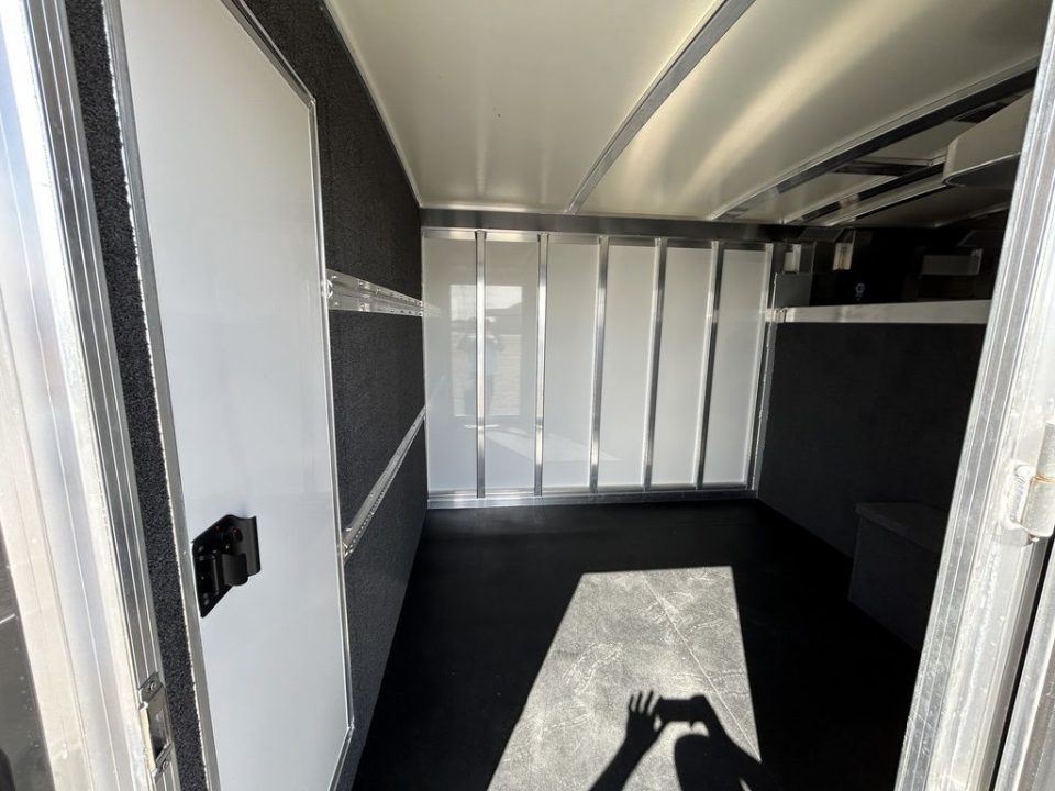 New 2026 Cimarron Trailers Showstar 755