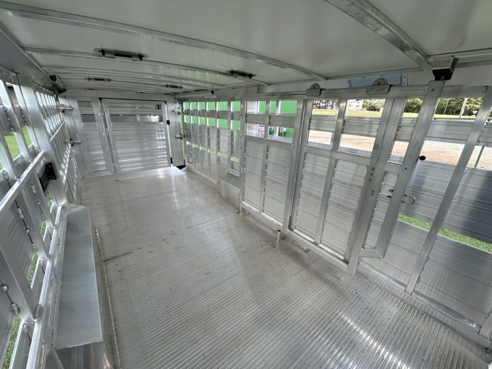 New 2026 Cimarron Trailers Lonestar 890