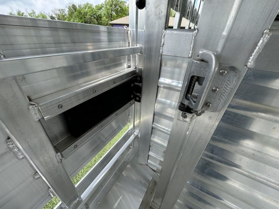 New 2026 Cimarron Trailers Lonestar 890