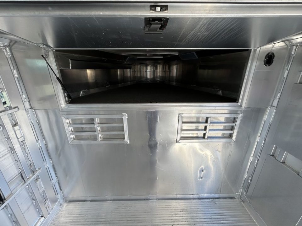 New 2026 Cimarron Trailers Lonestar 972