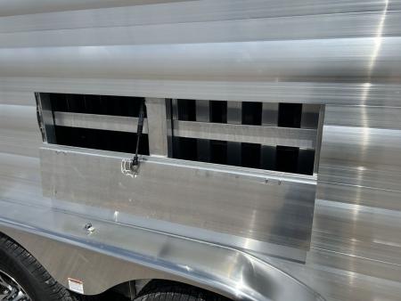 New 2026 Bar-M Trailers 6-pen 579