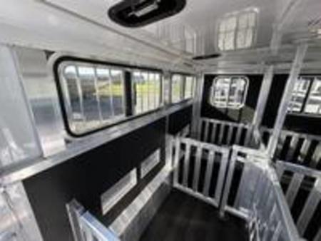 New 2026 Bar-M Trailers 6-pen 579