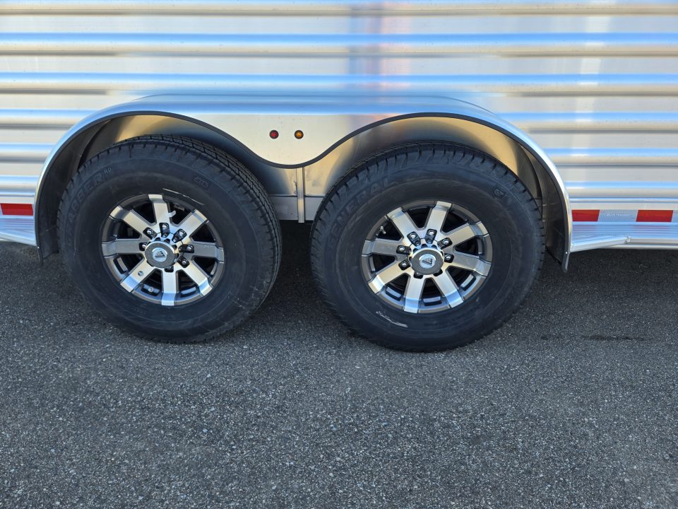 New 2026 Elite Mustang 3 Horse Trailer