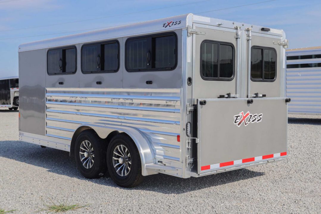 New 2026 Exiss 8 Pen Exhibitor Trailer 7020W