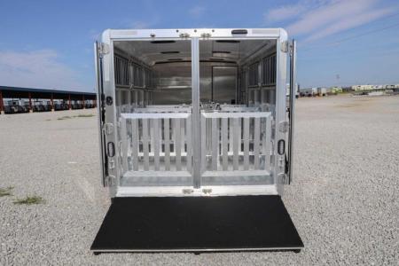 New 2026 Exiss 8 Pen Exhibitor Trailer 7020W