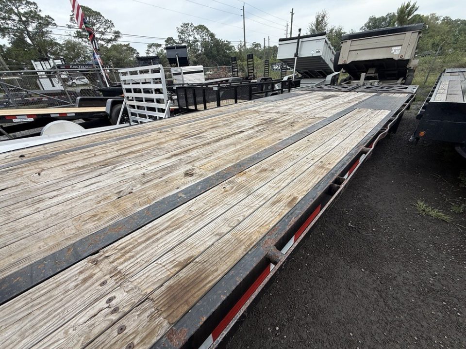 Consignment 2023 Anderson Manufacturing 8 x 24 Gooseneck Trailer Workhouse X-Series with Heavy Duty Ramps Equipment Trailer