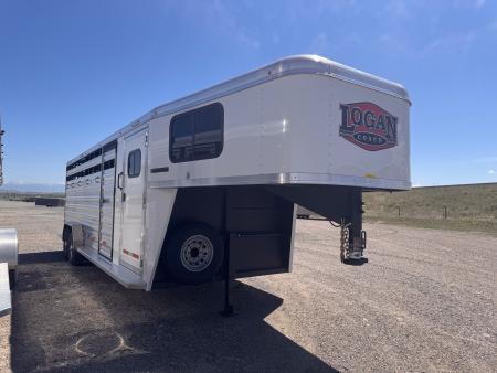 New 2026 Logan Coach 24' GN Stock Combo