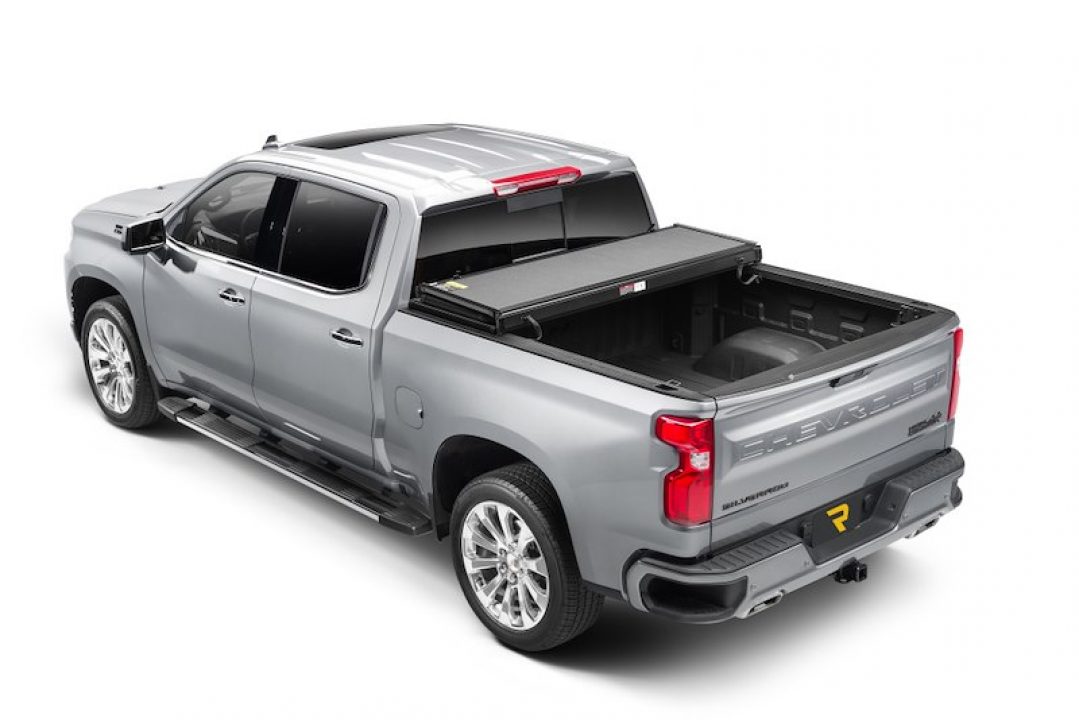 New EXTANG SOLID FOLD 2.0 TONNEAU COVER truck