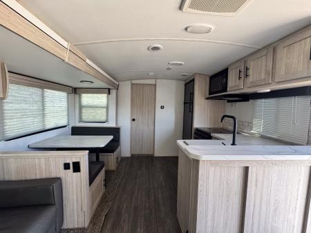 Used 2022 Shadow CAMPER Fifth Wheel