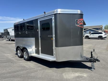 New 2026 Logan Coach Bullseye 3 Horse Bumper Pull