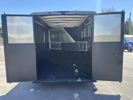 New 2026 Logan Coach Bullseye 3 Horse Bumper Pull