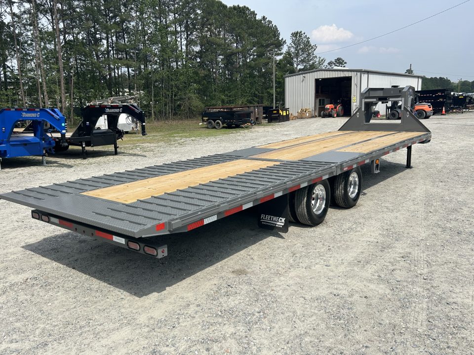 New 2026 Diamond C FMAX210 Hydraulic Dovetail Gooseneck, 30ft Deck ( 18ft Deck +12ft Dovetail ) Hyd Jacks