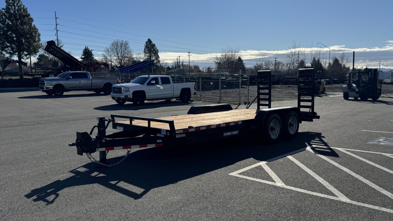 New 2026 Sure-Trac 7 x 18 (16+2) 16k Equipment Trailer