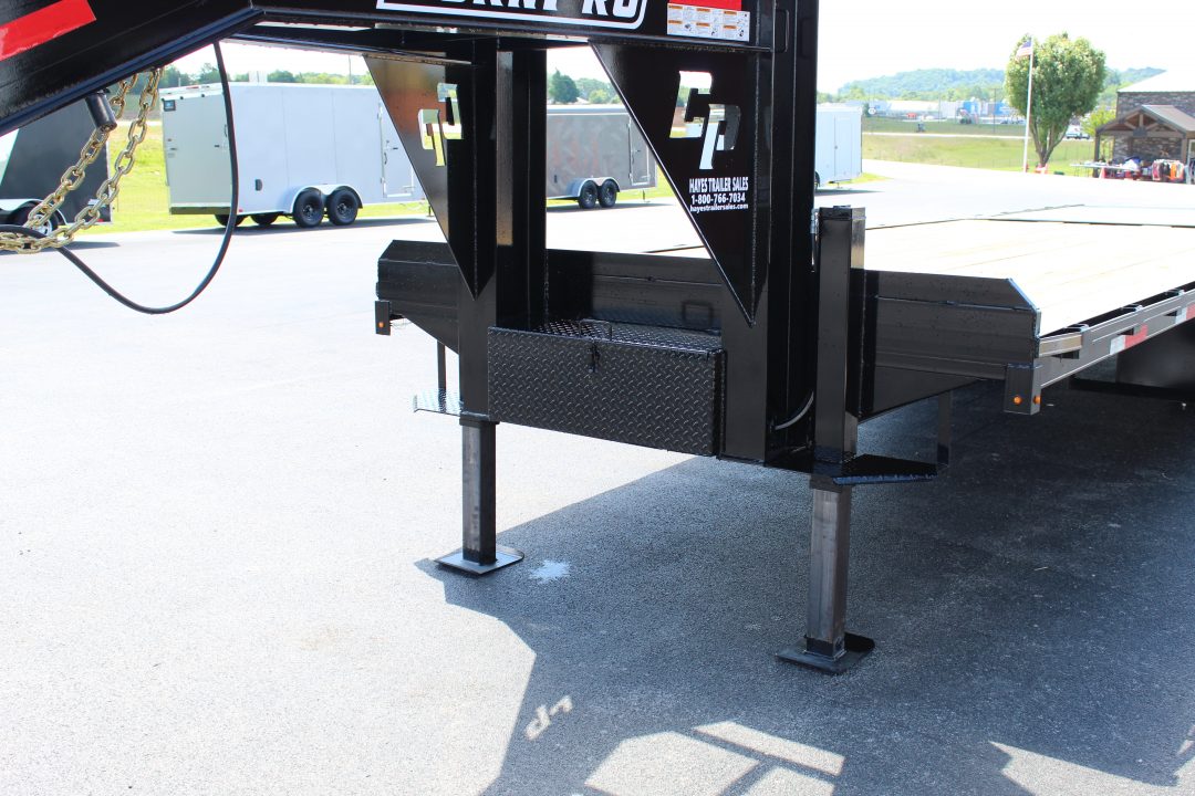 New 2026 CornPro FLATBED GOOSENECK Equipment Trailer