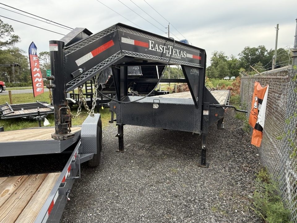 Used 2023 East Texas Trailers 40 Ft. Gooseneck Trailer