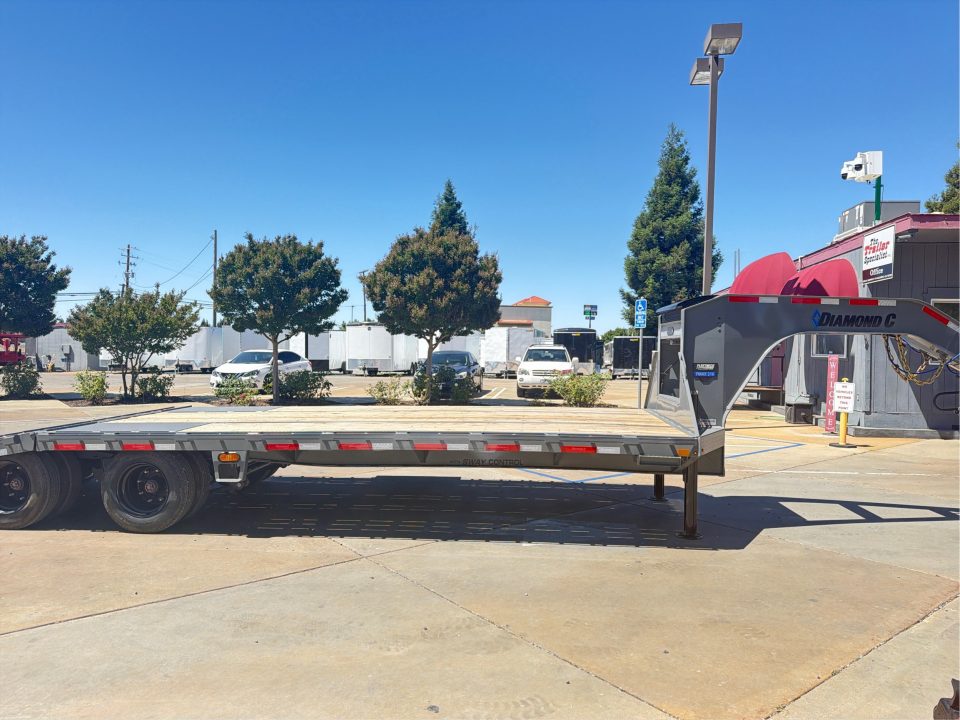 New 2026 Diamond C Trailers FMAX216L30X102HDT 8.5FT X 30FT 40K GVW Equipment Trailer