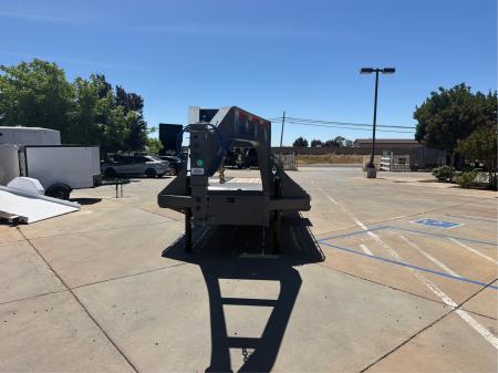 New 2026 Diamond C Trailers FMAX216L30X102HDT 8.5FT X 30FT 40K GVW Equipment Trailer