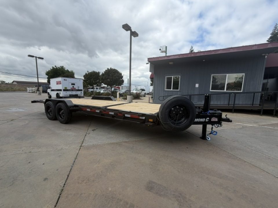 New 2026 Diamond C Trailers HDT210L22X82 7FT X 22FT 23K GVW Tilt Trailer