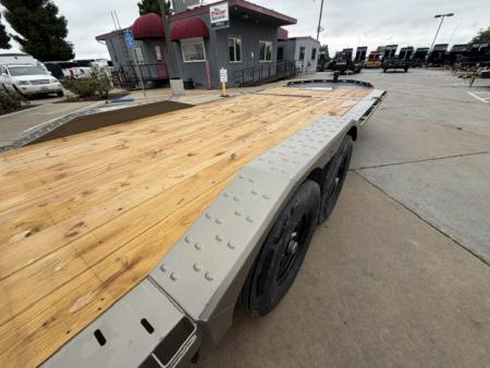 New 2026 Diamond C Trailers HXD207L22X102 8.5FT X 22FT 14.9 GVW Tilt Trailer