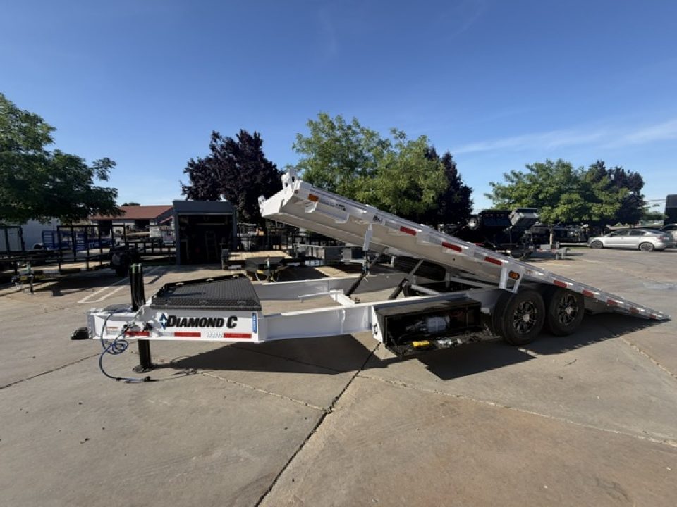 New 2026 Diamond C Trailers DET207L22X102 8.5FT X 22FT 15.5K GVW Tilt Trailer