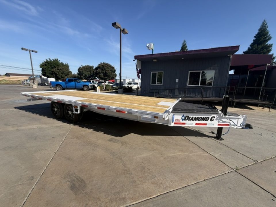 New 2026 Diamond C Trailers DET207L22X102 8.5FT X 22FT 15.5K GVW Tilt Trailer