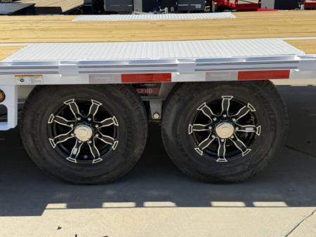 New 2026 Diamond C Trailers DET207L22X102 8.5FT X 22FT 15.5K GVW Tilt Trailer