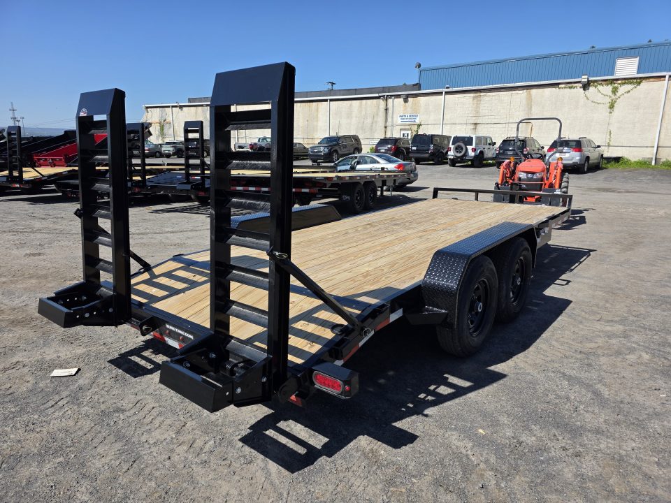 New 2026 Sure-Trac 7X18 14K - KNEE RAMPS Equipment Trailer