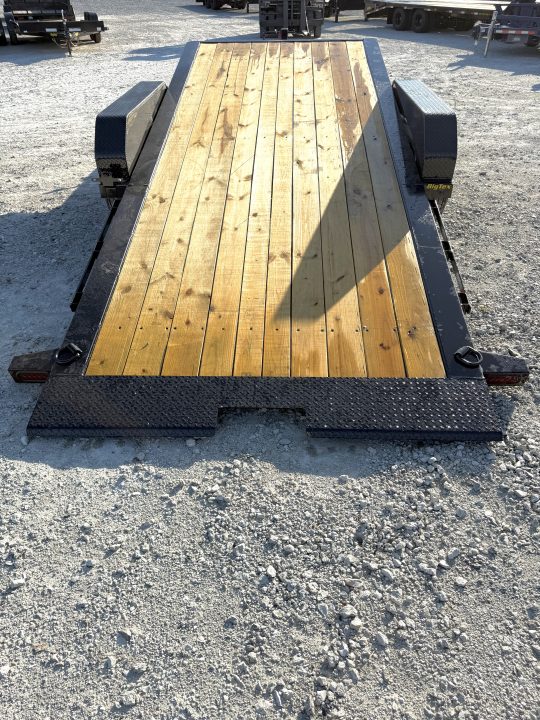 New 2027 Big Tex Trailers 14TI-20A-BK Tilt Trailer