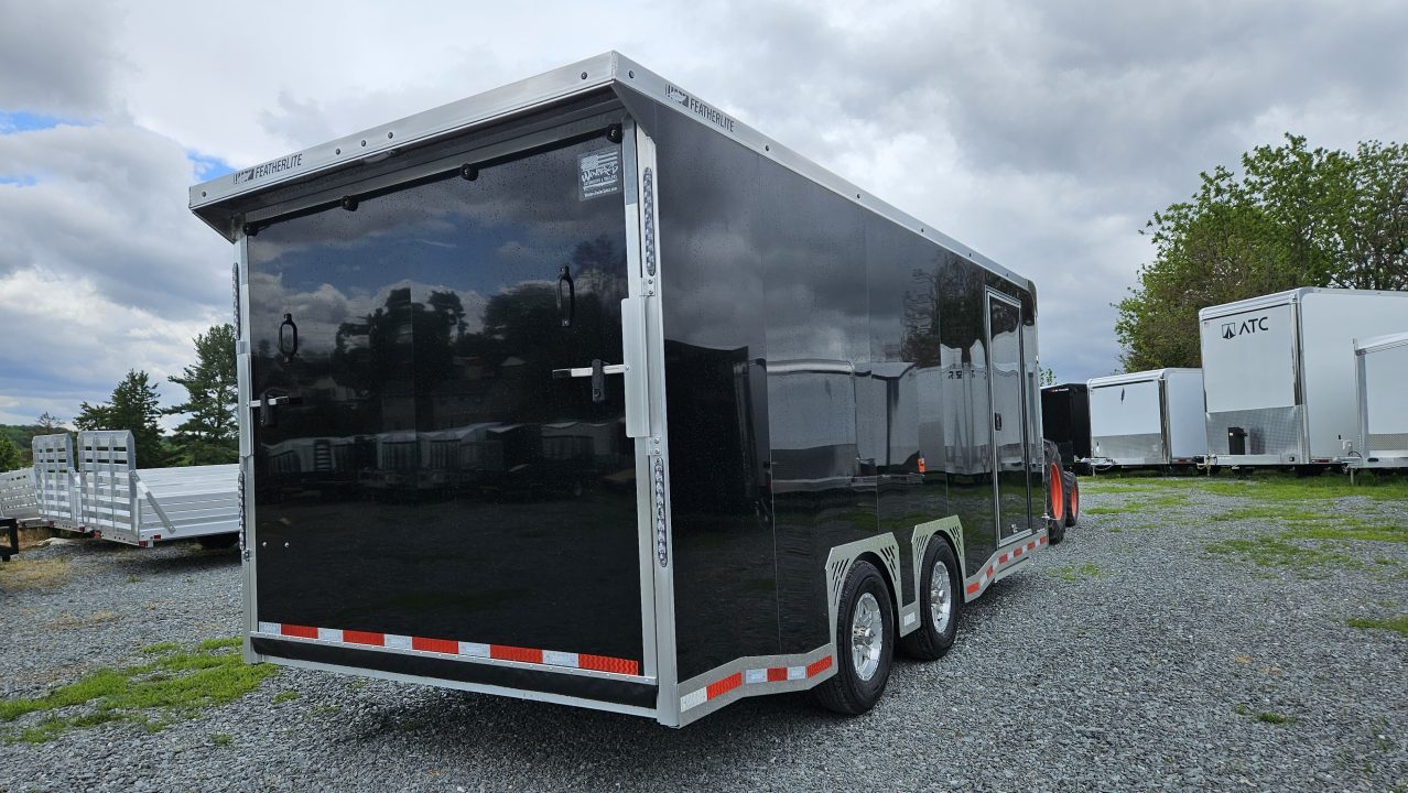 New 2026 Featherlite Trailers 4410 8.5X20TA Car / Racing Trailer