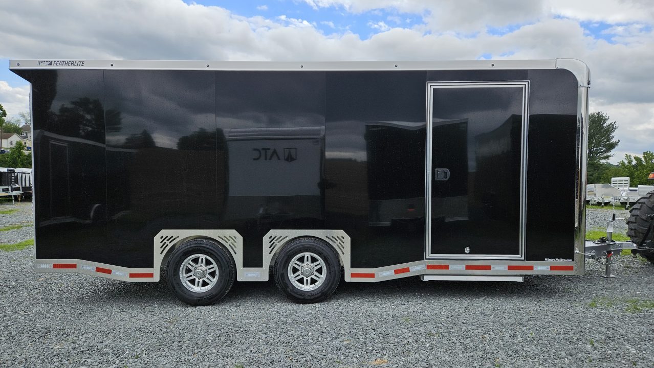 New 2026 Featherlite Trailers 4410 8.5X20TA Car / Racing Trailer