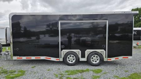 New 2026 Featherlite Trailers 4410 8.5X20TA Car / Racing Trailer
