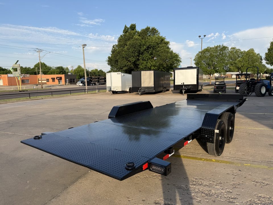 New #385605 2026 LOAD TRAIL TM 22 X 83 TANDEM AXLE RAPID LOADER 10K STEEL FLOOR TILT DECK TRAILER