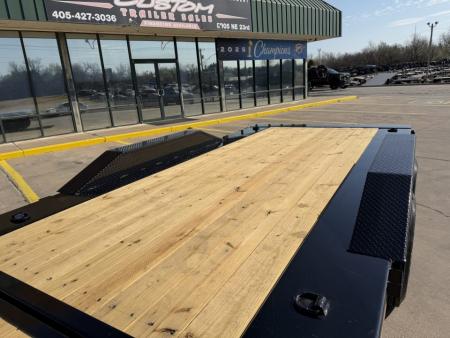 New #385737 2026 LOAD TRAIL TH 22 X 102 TANDEM AXLE 20K I-BEAM FRAME TILT DECK TRAILER