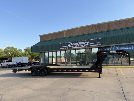 New 2026 LOAD TRAIL GC 28 X 102 TANDEM AXLE 14K GOOSENECK EQUIPMENT HAULER W/ MAX RAMPS
